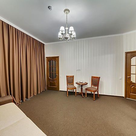 Venecia Hotel & Spa Zaporizhia ภายนอก รูปภาพ